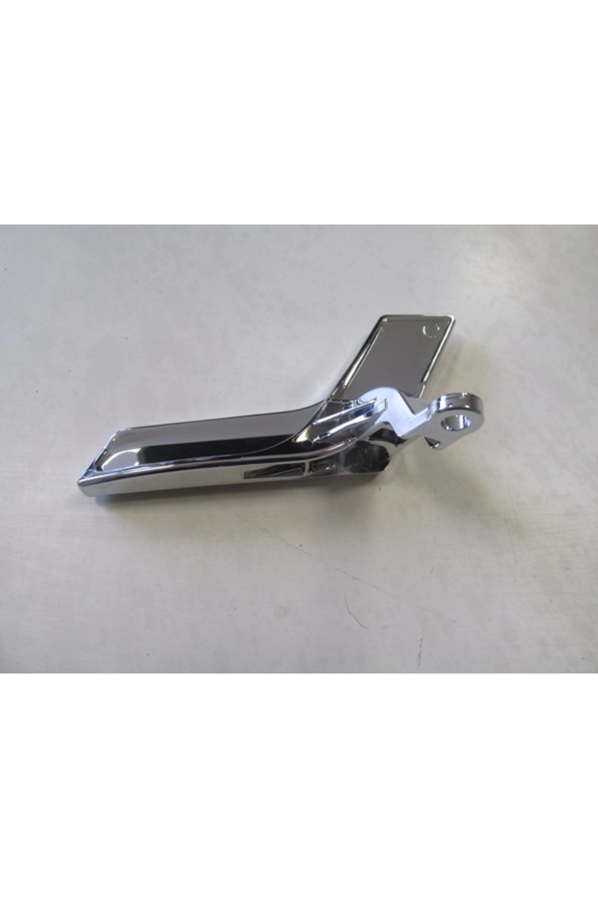 Mercedes E Class W212 13/16 Ön Kapı İç Açma Kolu Elceği (Kulbu) Sol Nikelajlı