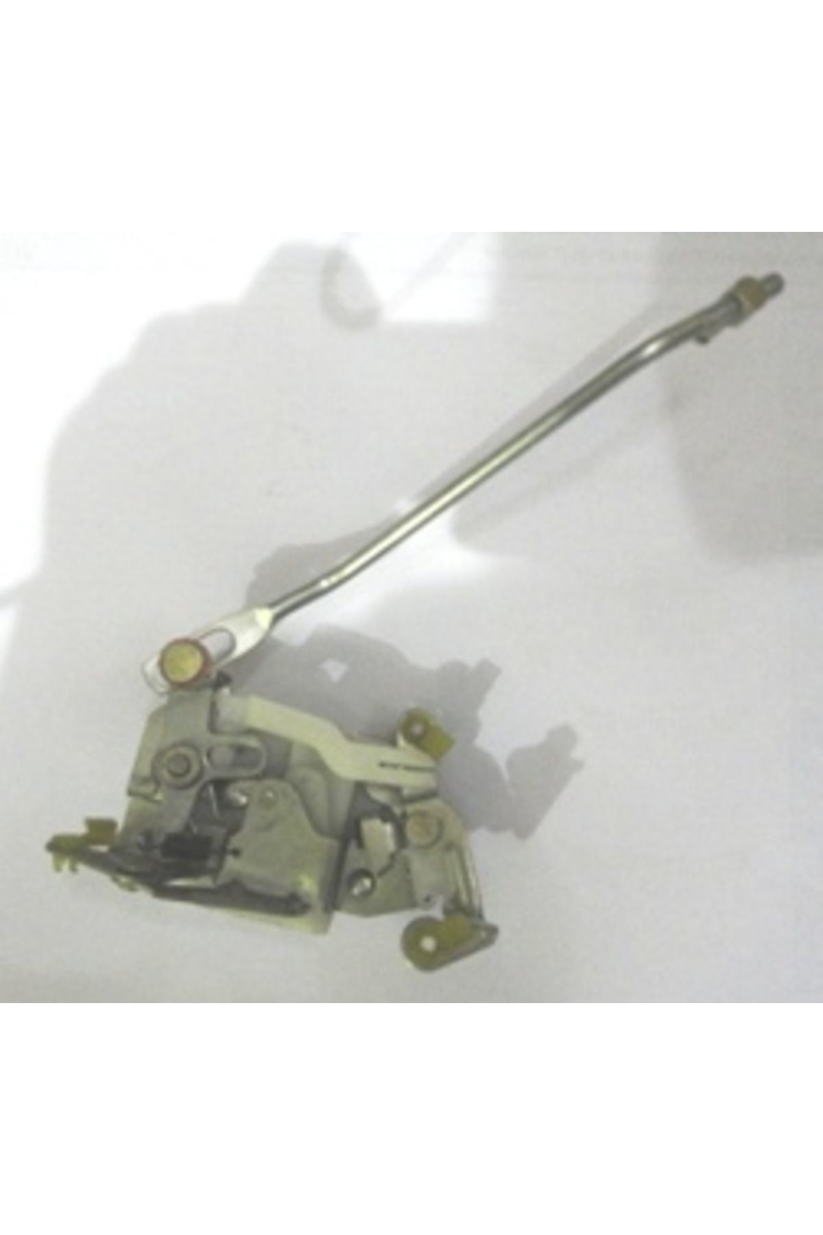 Mazda B2200 Pick Up 90/97 Ön Kapı Kilidi Sol (Hushan)