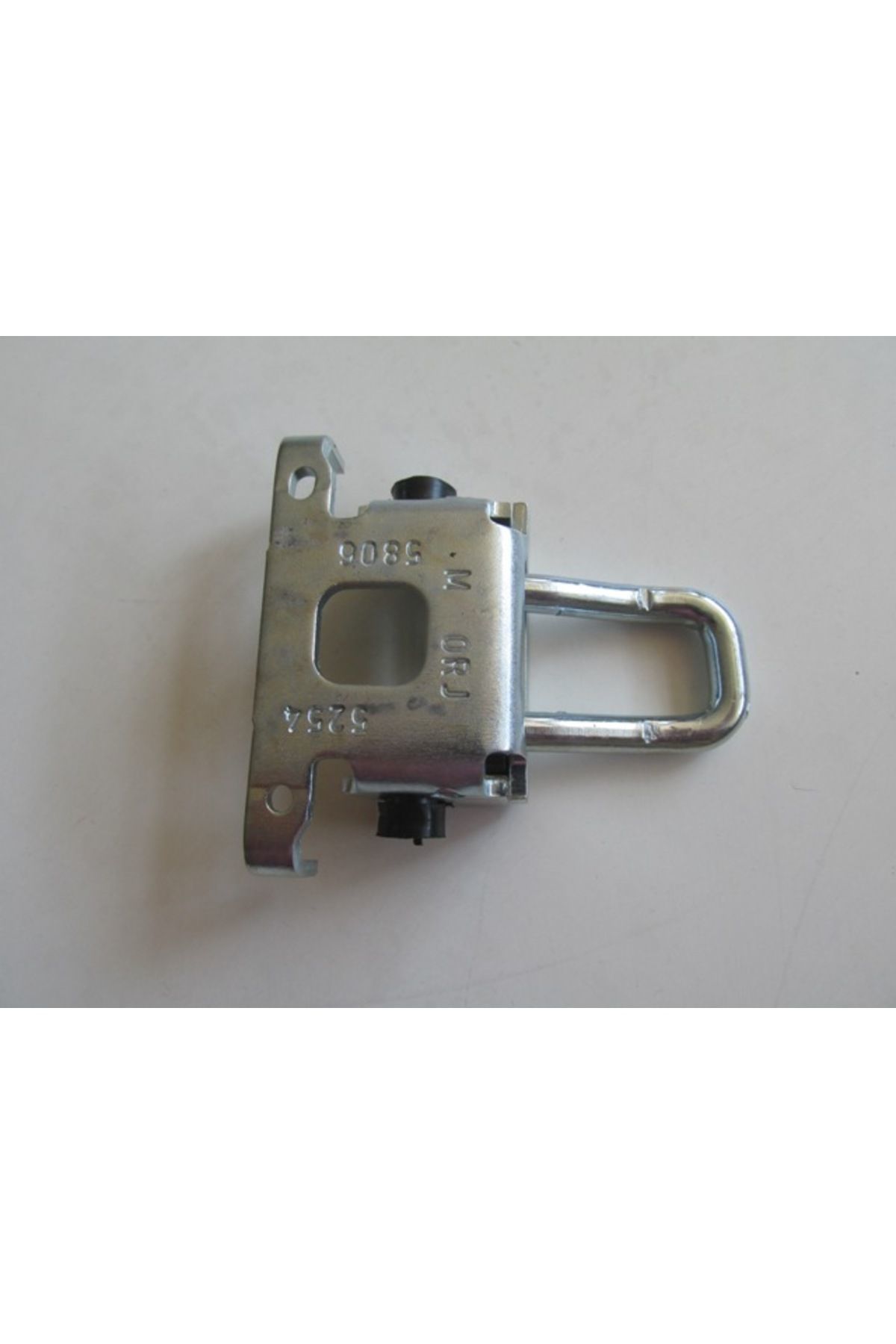 Renault Megane 1 98/99 Arka Bagaj Kapağı Kilit Karşılığı