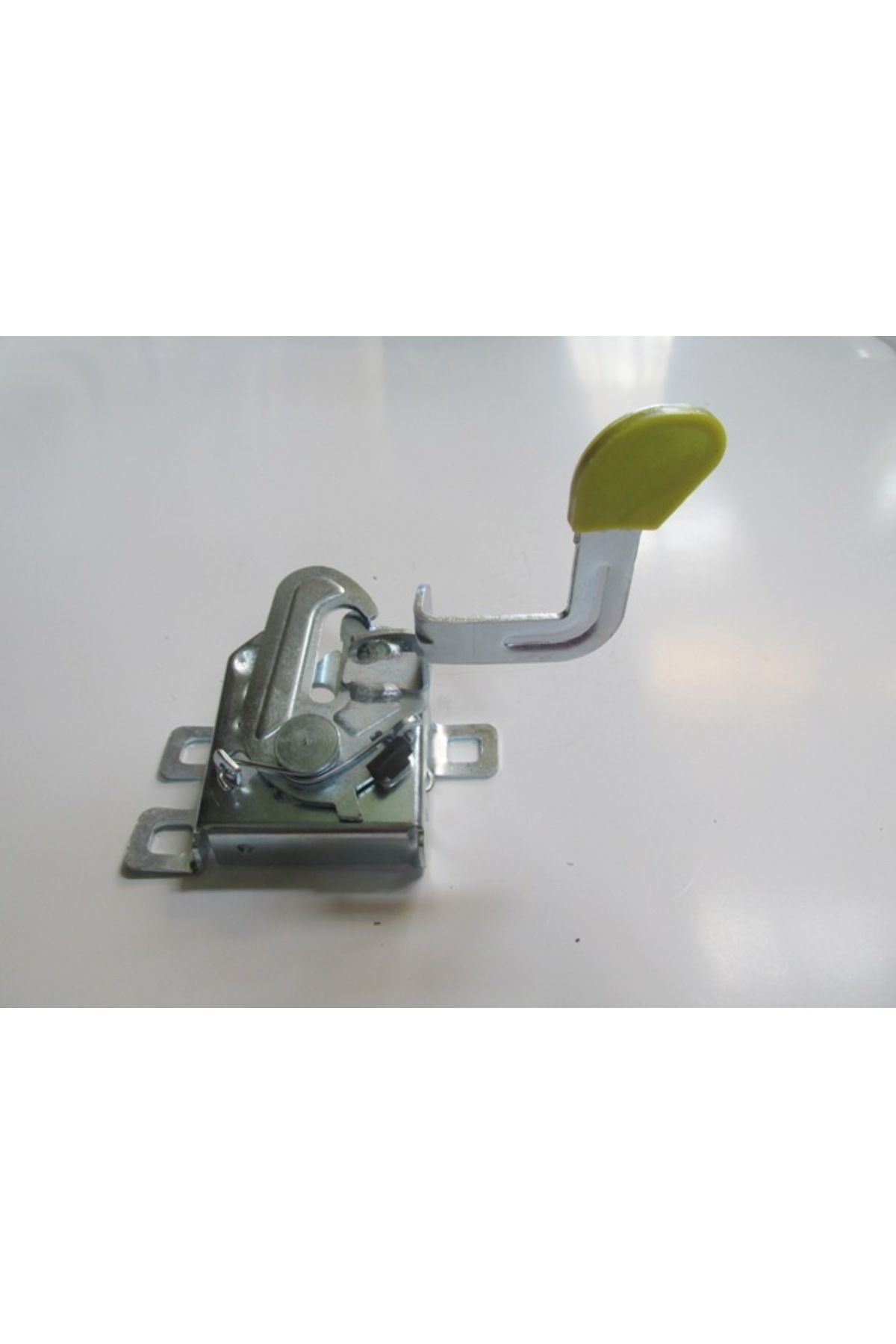 Fiat Pratico 15/22  Uyumlu  Kaput Kilidi