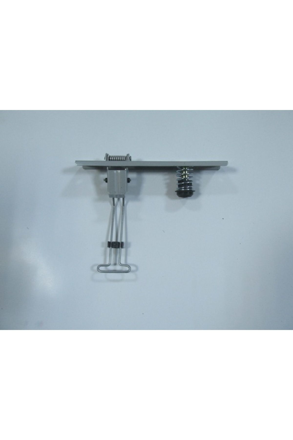 Renault Clio 2 Hb 98/01 Kaput Kilidi Emniyet Mandalı (Pleksan)