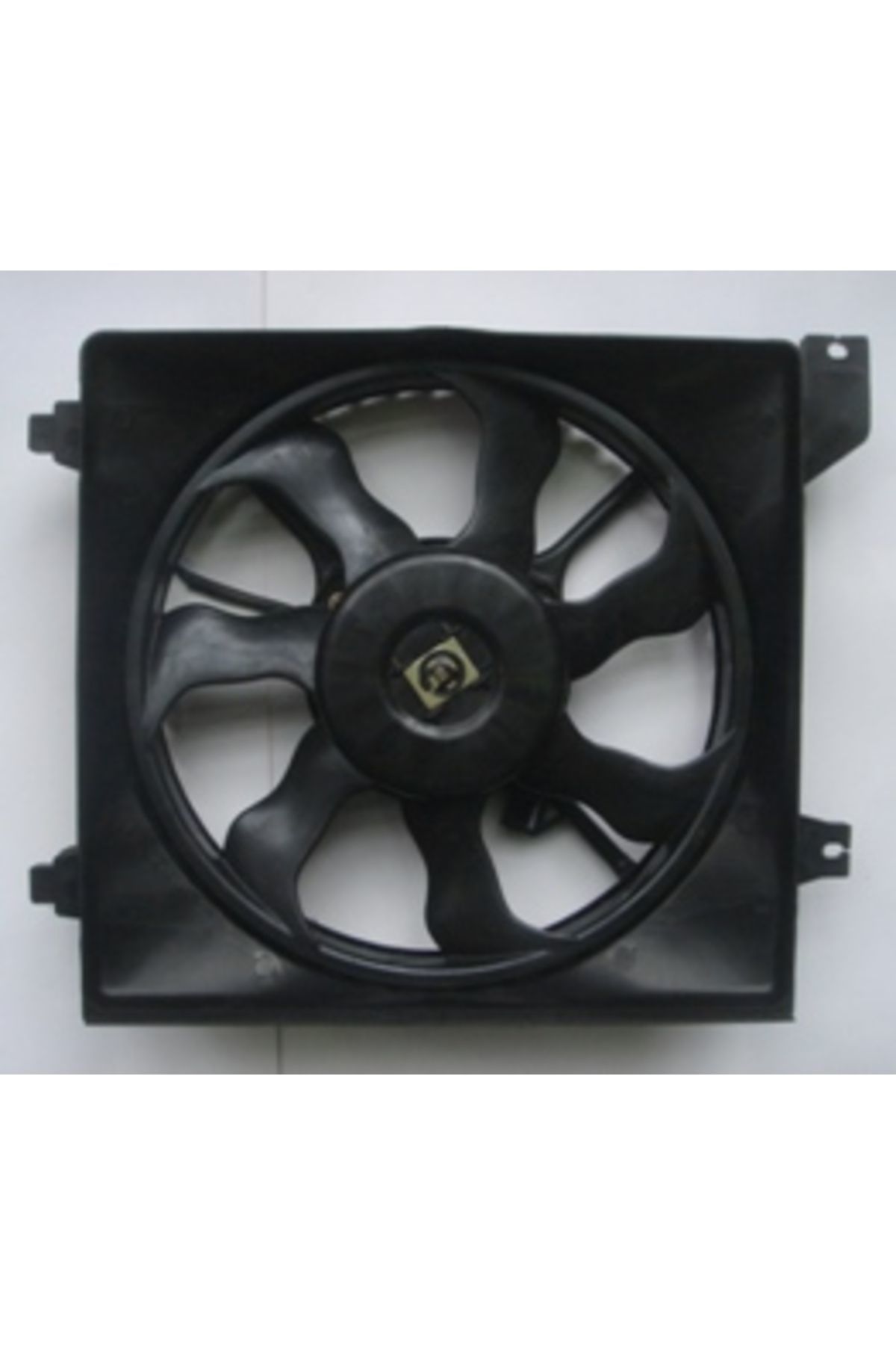 Hyundai Accent Era 06/12 Radyatör Fan Davlumbazı Komple 1.5 Crdı (9 Kanat) (Motorlu) (Oris)