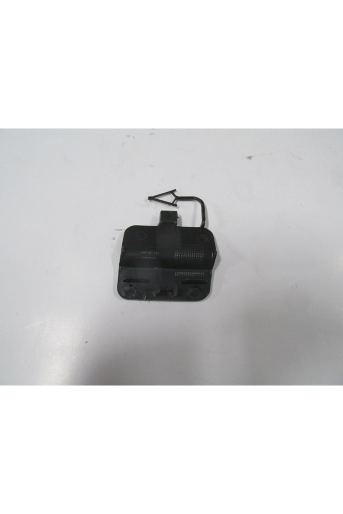 Volkswagen Cc- 13/17; Arka Tampon Çeki Demiri Kapağı (TW) 3c8807441a