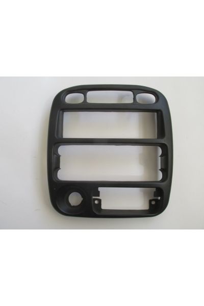 Hyundai Accent 98/00 Ön Göğüs Teyp Paneli (Klimasız) (Sürgülü Ayar)