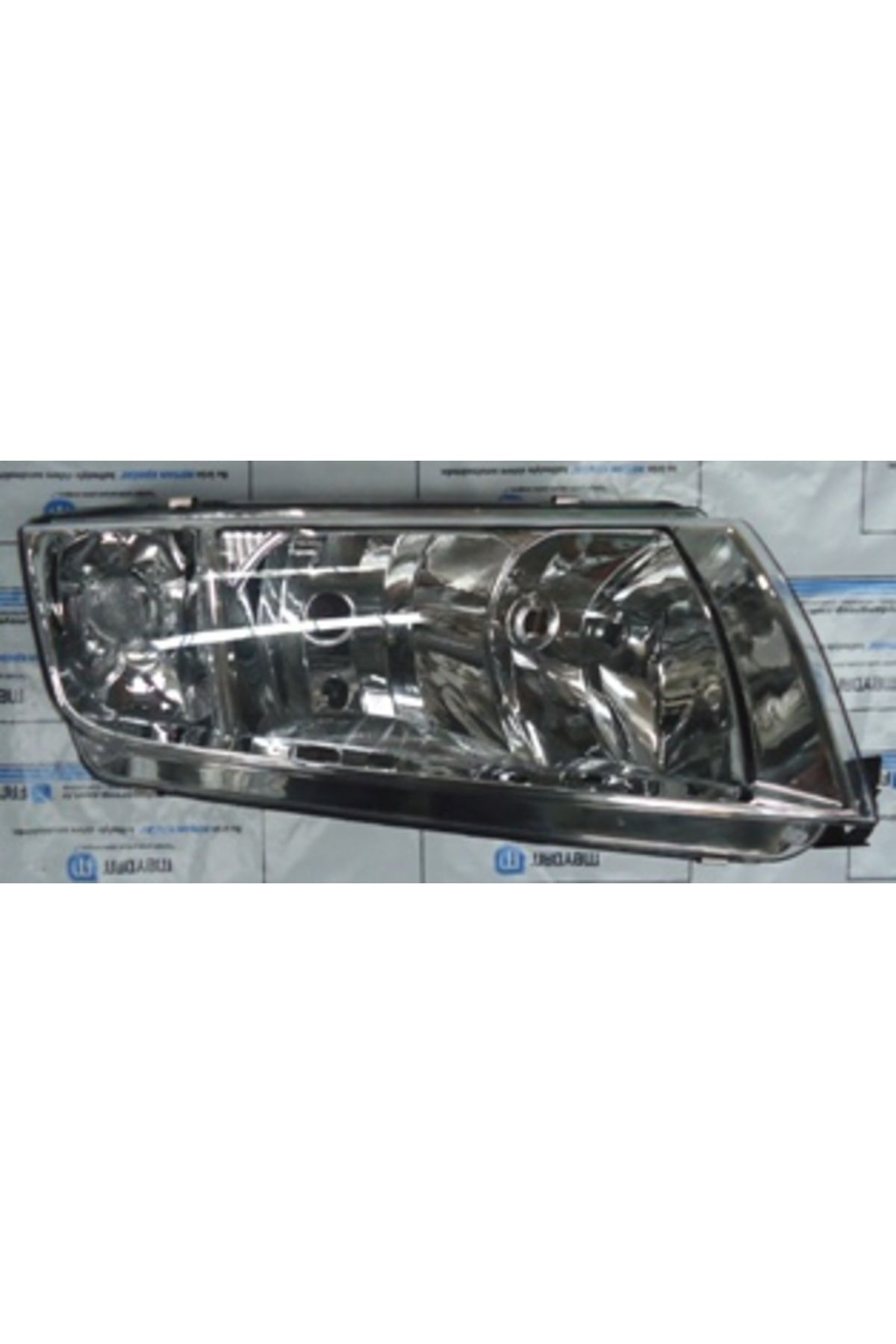 Skoda Fabia 01/04 Far Lambası Sağ Elektrikli/nikelajlı (H7/h3)(famella)