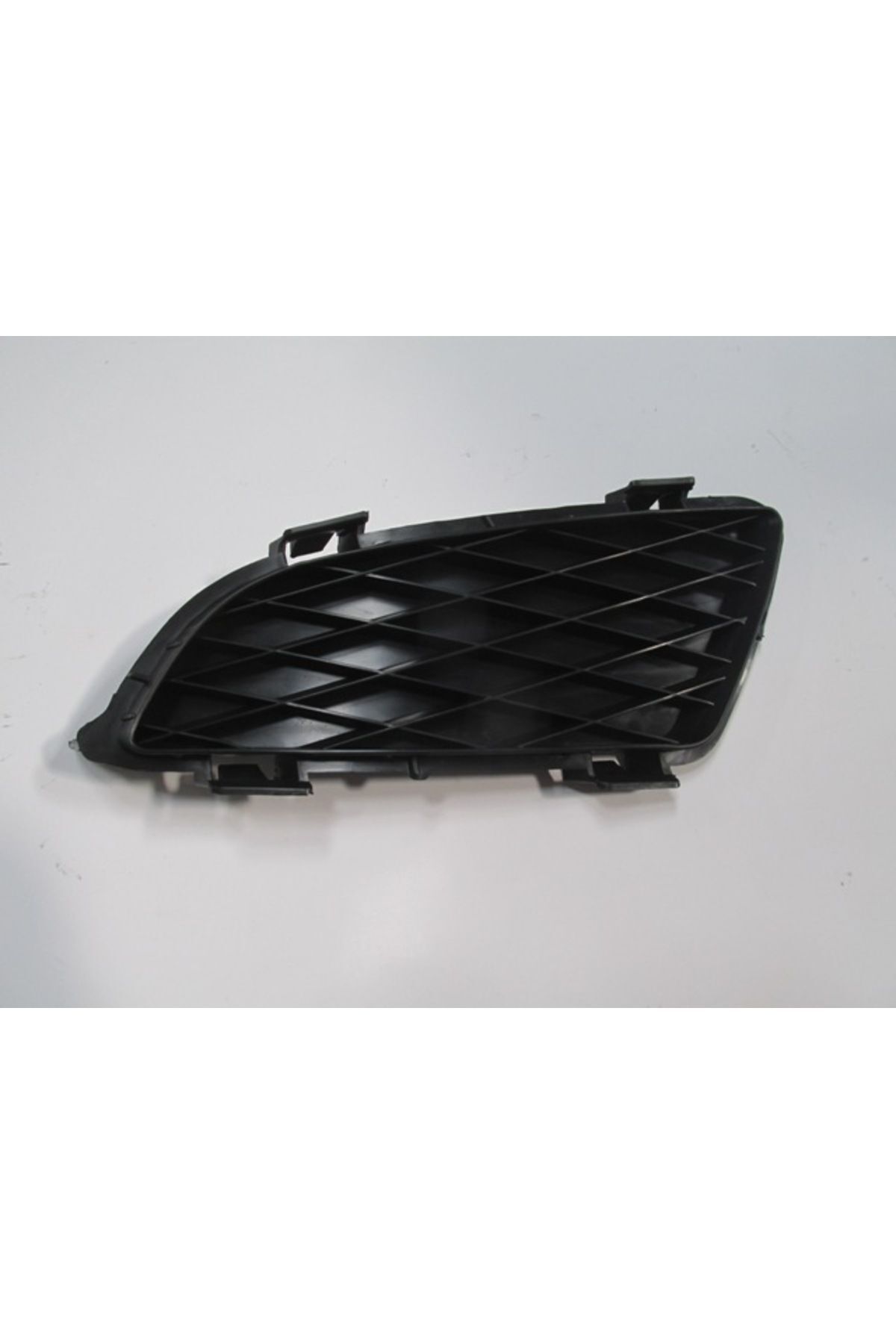 Mazda 6- Sd- 03/06; Sis Lamba Kapağı Sol Sis Deliksiz Siyah (TW) Gk2a50c21b