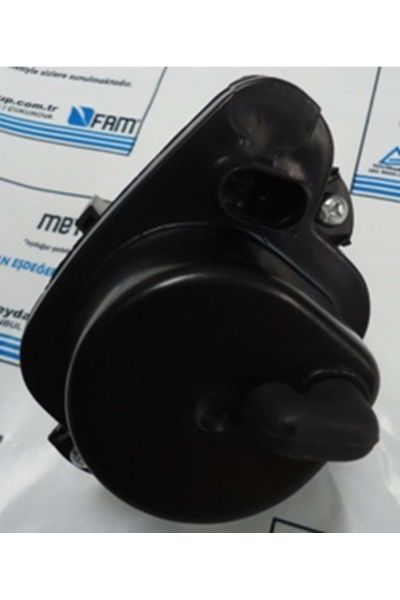 AUDI A6- 1998-2000- SİS LAMBASI SAĞ TARAF YUVARLAK TİP (MERCEKLİ) (H3) (FAMELLA)