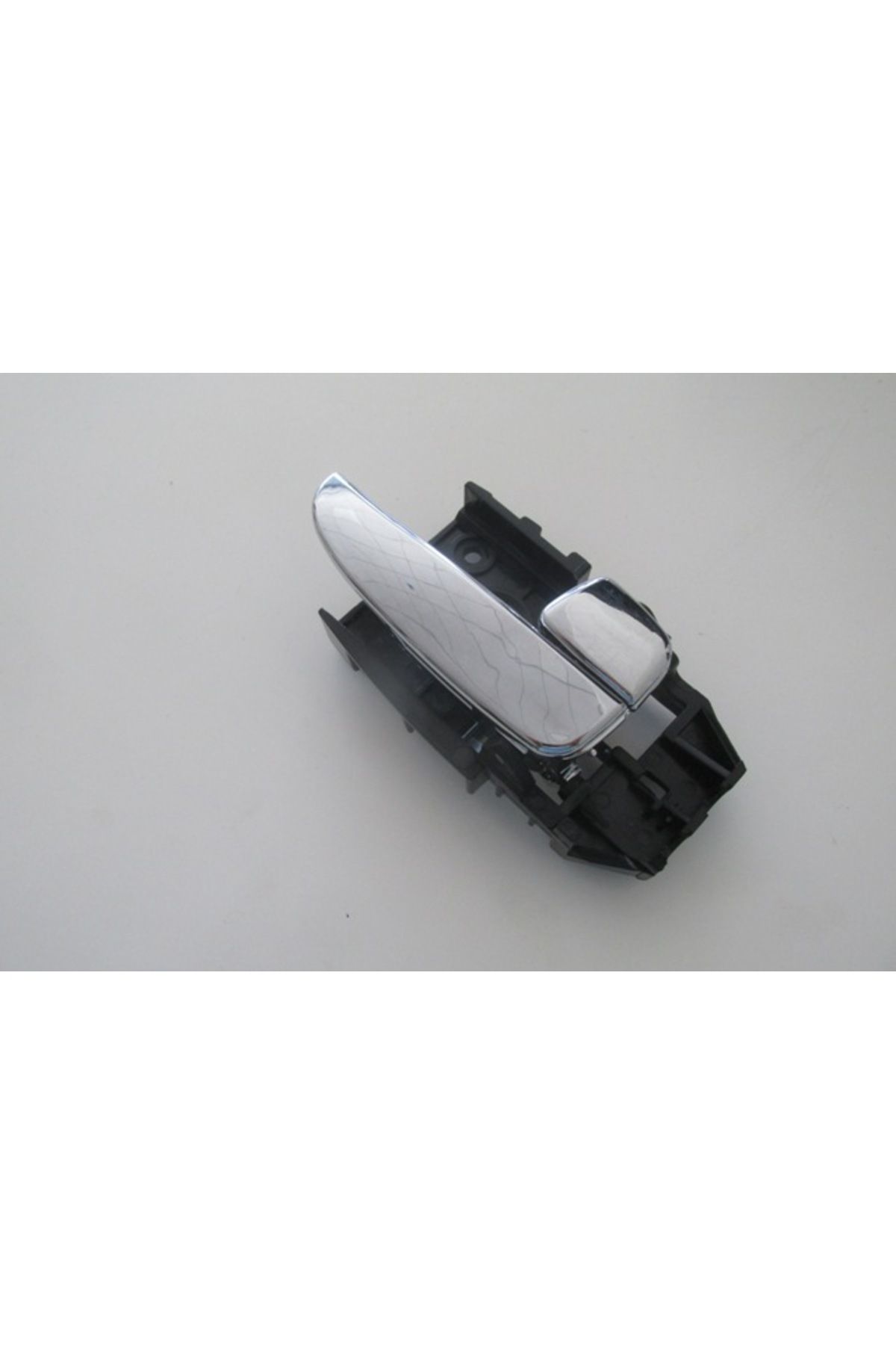 Hyundai Elantra 02/03 Ön Kapı İç Açma Kolu Sağ Nikelajlı