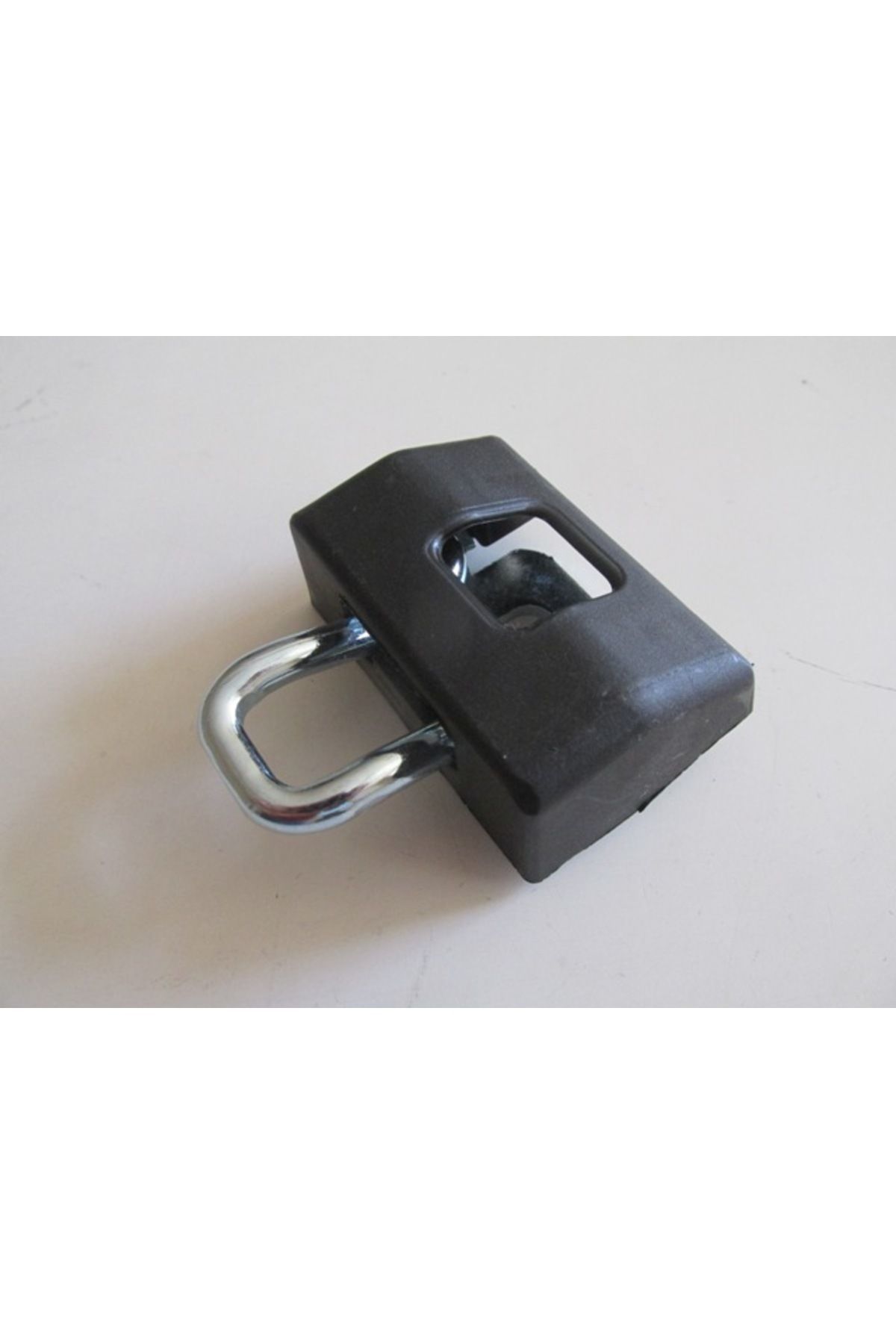 Renault Clıo- 2- Sd-hb- 02-08 Arka Bagaj Kapağı Kilit Karşılığı Oem No: 7700817724 Uyumlu 1427-2246