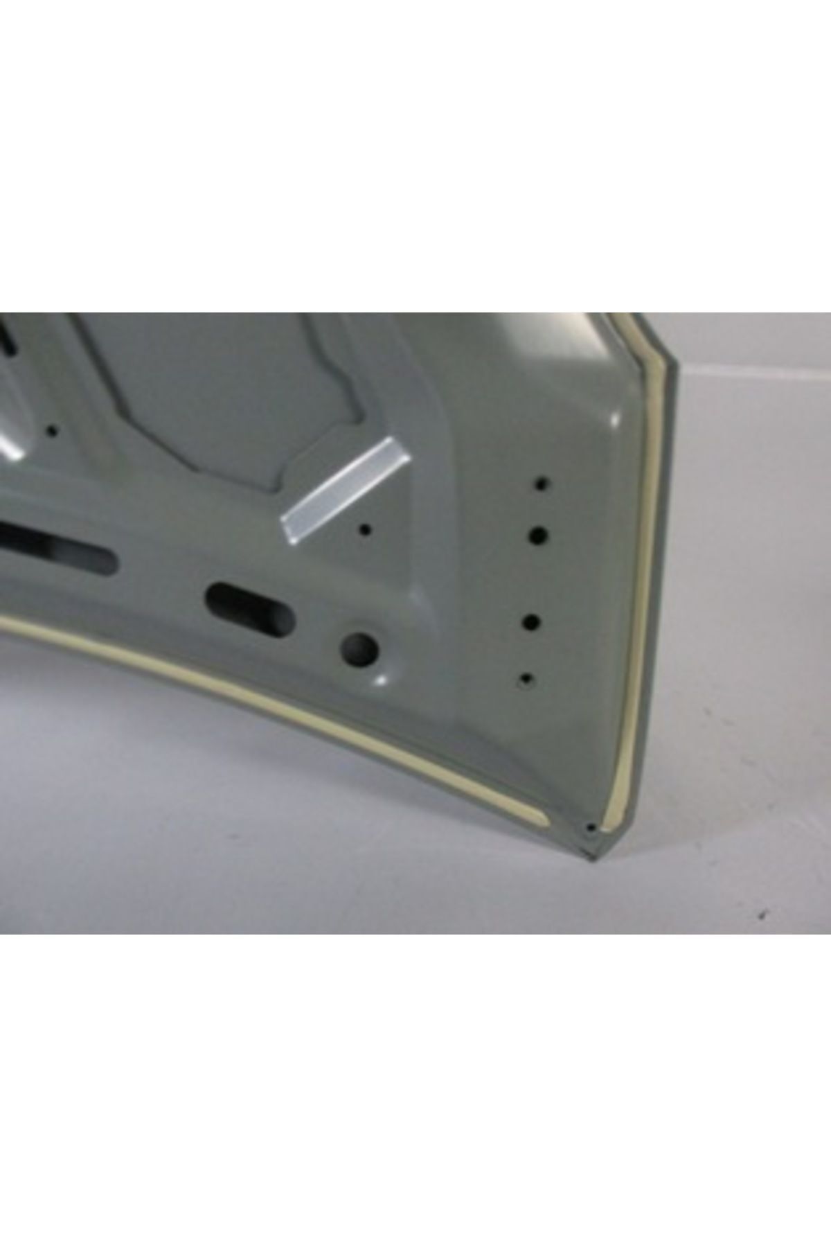Suzukı Alto- 10/12; Motor Kaputu Gri Boyalı (İCELİ/TENASONLU) (SIMYI) 57300-m68k00