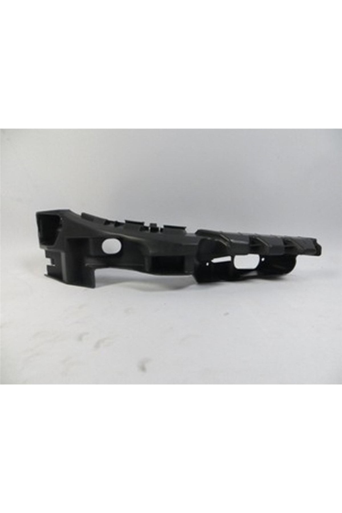 Renault Scenıc- Iı- 07/09; Far Yuvası Sağ Plastik (tw) 8200479718 Uyumlu