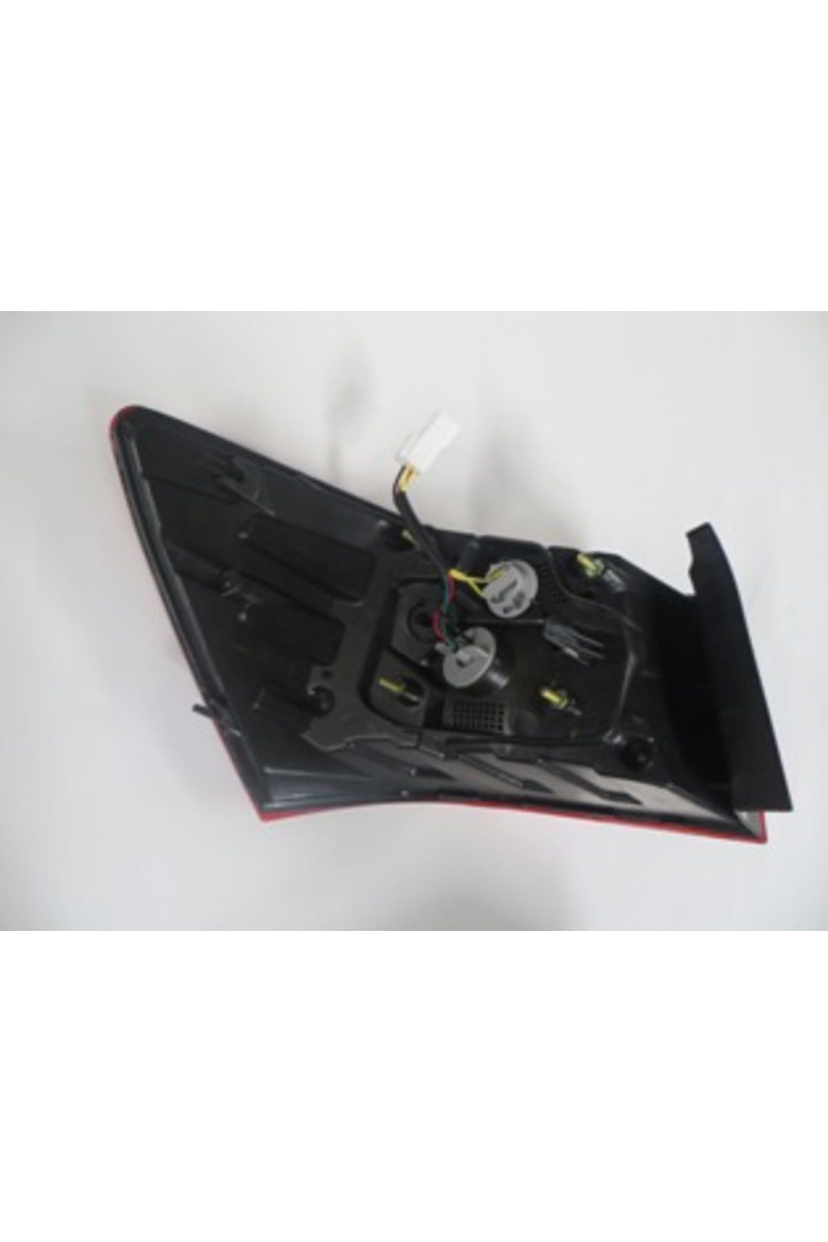 Kıa Rıo- Sd- 12/16; Dış Stop Lambası Sağ Kırmızı/beyaz (famella) 92402-1w020  Uyumlu