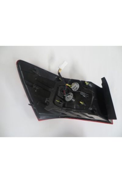 Kıa Rıo- Sd- 12/16; Dış Stop Lambası Sağ Kırmızı/beyaz (famella) 92402-1w020  Uyumlu