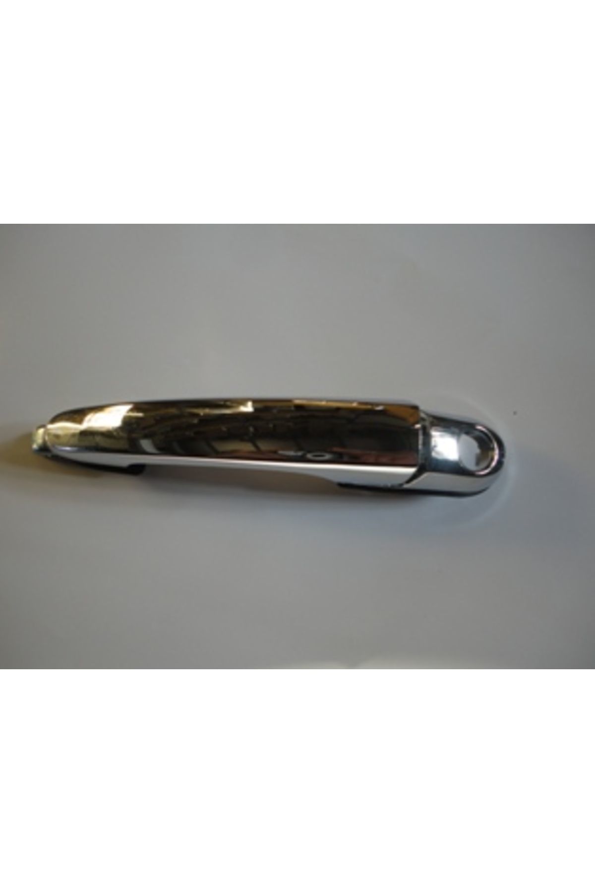 Hyundai Tucson 05/10 Ön Kapı Dış Açma Kolu Sol Nikelajlı Anahtar Delikli (Hushan)