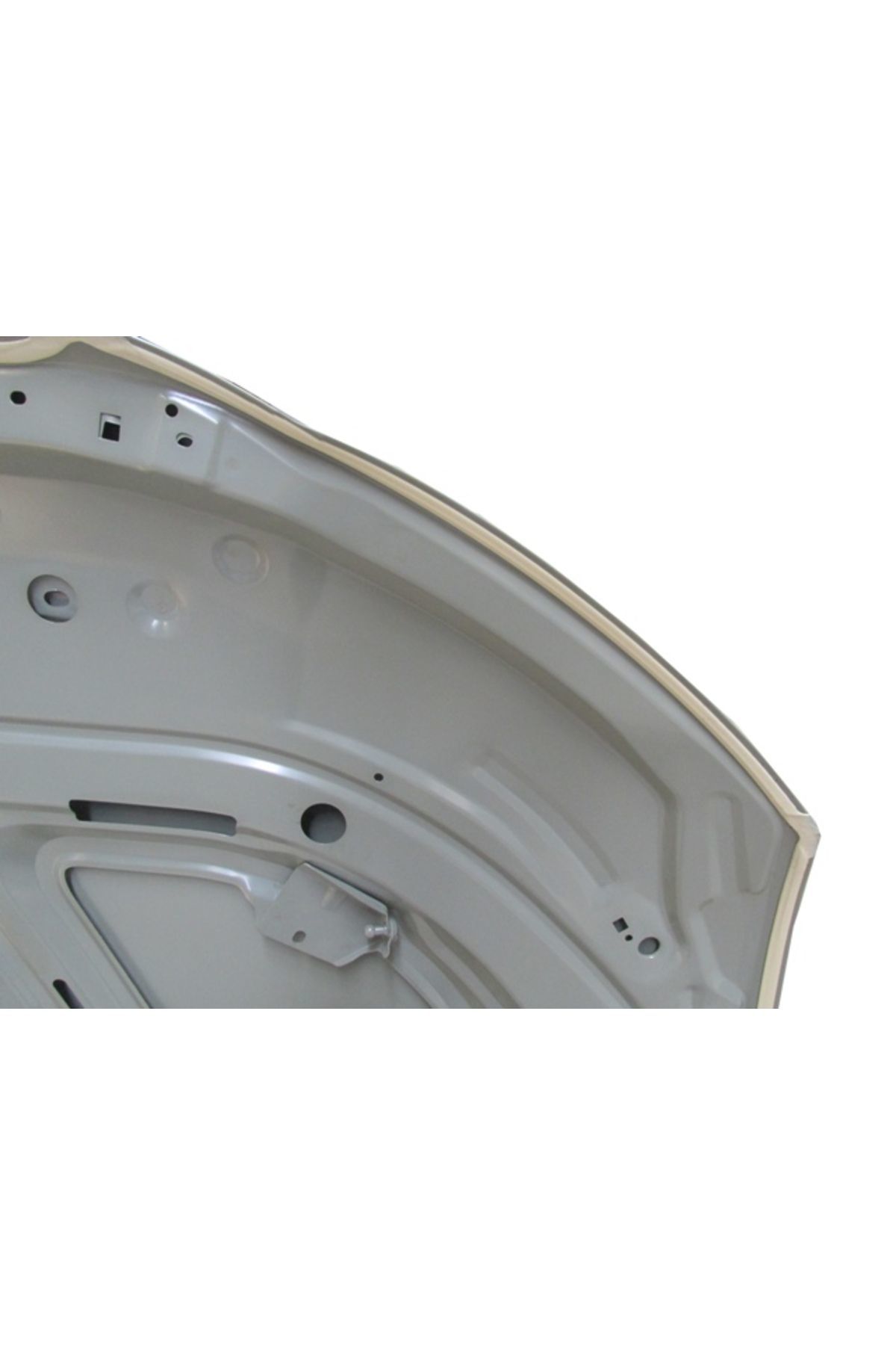 Audi A4 13/15 Motor Kaputu Siyah Boyalı (İceli/çekomastikli) (Sımyı)