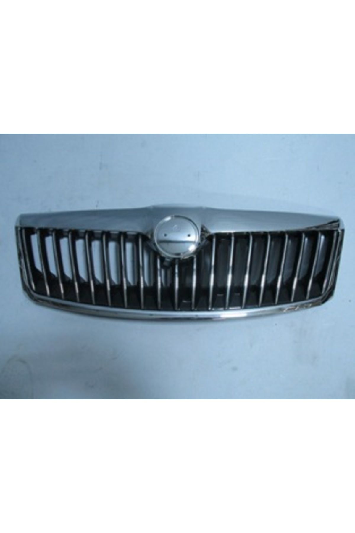 Skoda Octavia 10/12 Ön Panjur (Nikelaj Çerçeveli/iç Petekleri Siyah/nikelajlı) (Twy)