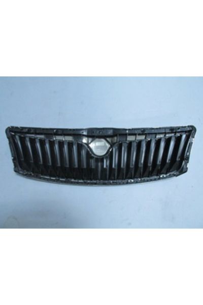 Skoda Octavia 10/12 Ön Panjur (Nikelaj Çerçeveli/iç Petekleri Siyah/nikelajlı) (Twy)