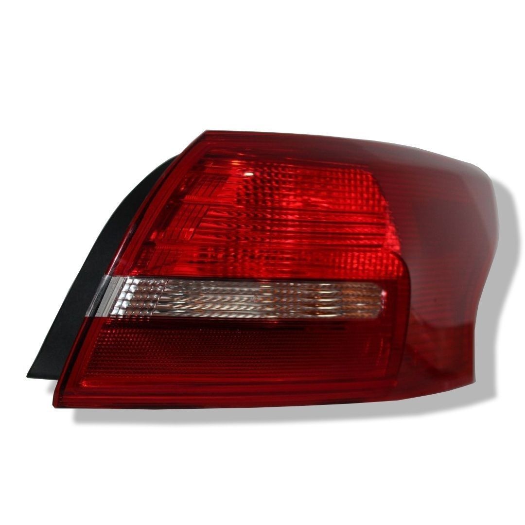 Ford Focus 4 2015- Sedan Sağ Dış Stop Lambası