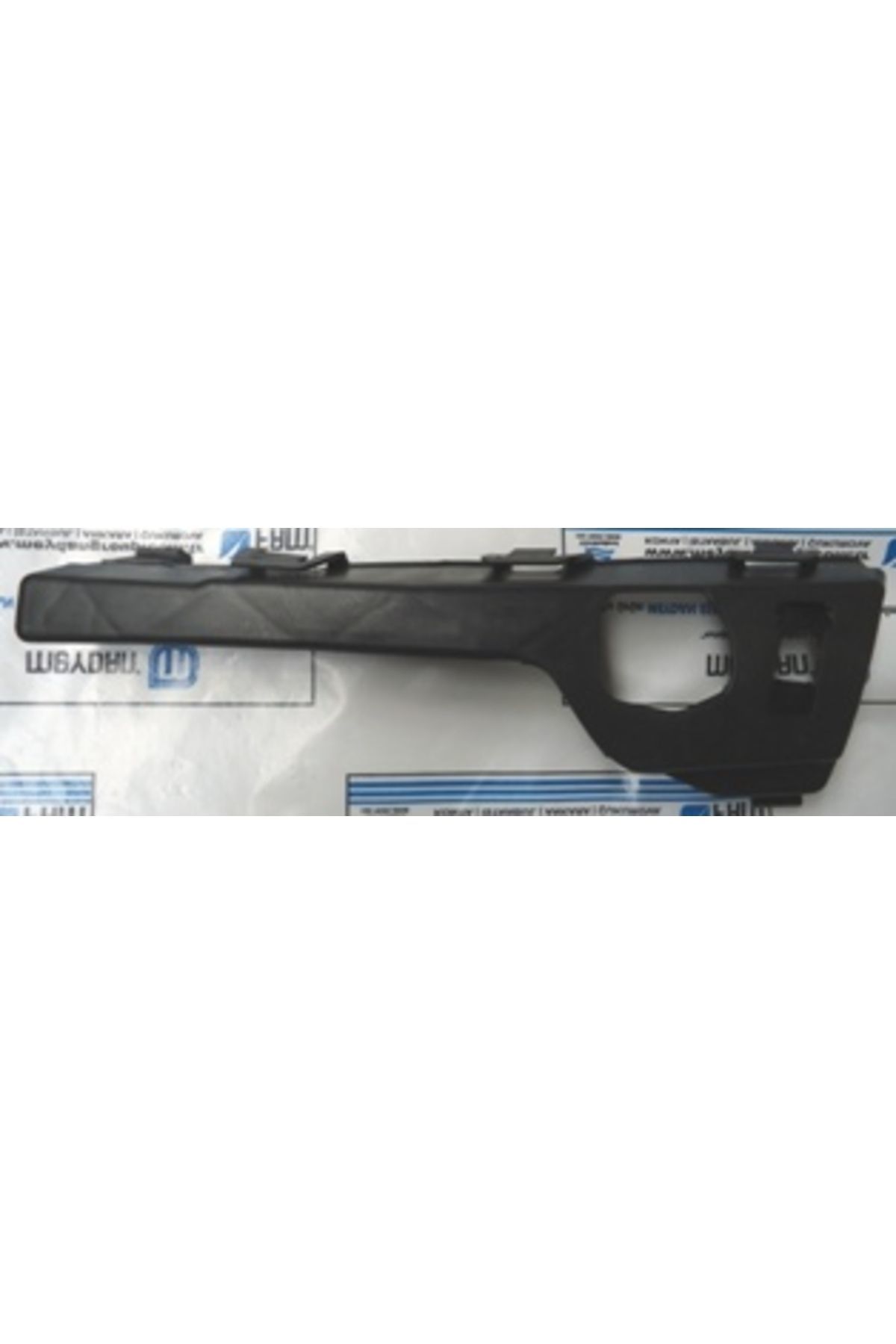 Ford Focus-sd/hb-05/07; Ön Tampon Iç Bağlantı Braketi Sol Orta Kısma Takılan Plastik Uyumlu