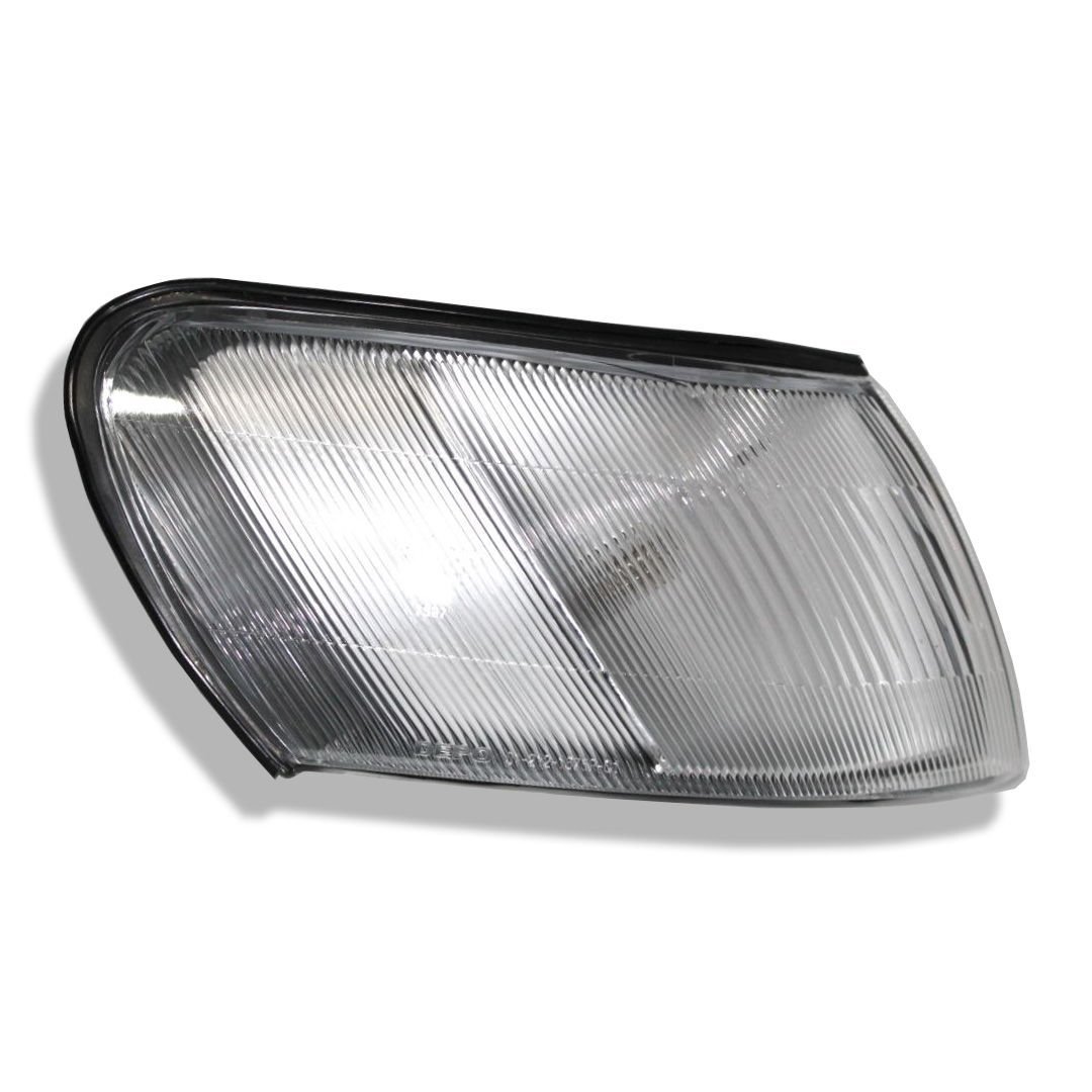 Corolla Ae101 94-97 Sınyal Sag Cıkıntısız