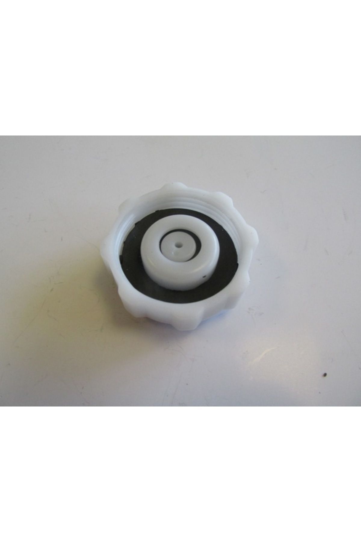 Renault Laguna- 02/05; Radyatör Yedek Su Deposu Kapağı (KAHVERENGİ) 7700805031