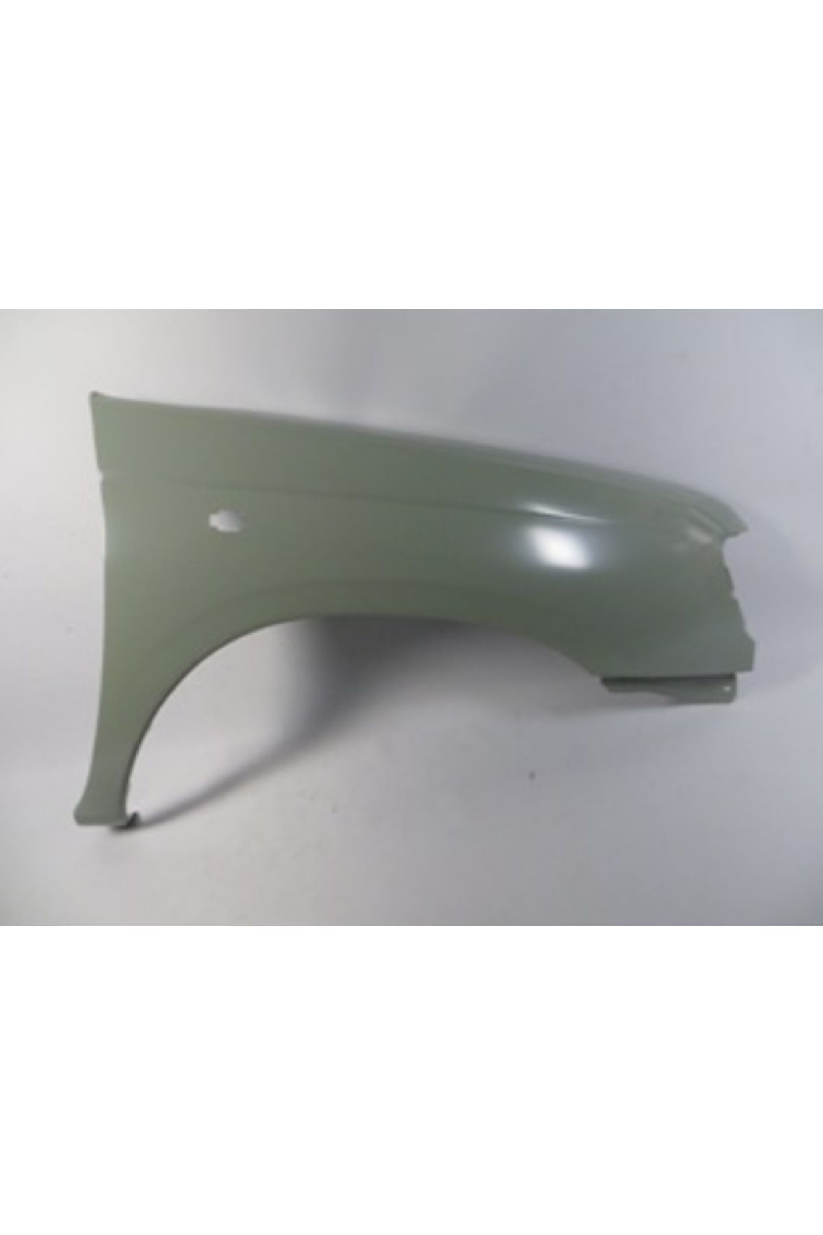 Nissan Skystar Pick Up D22 97/02 Ön Çamurluk Delikli Sağ Gri Boyalı (Sımyı)