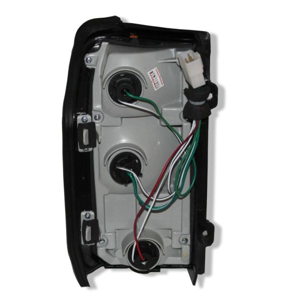 Mazda E2200 1986-1998 Sağ Stop Lambası Duylu Ampullü