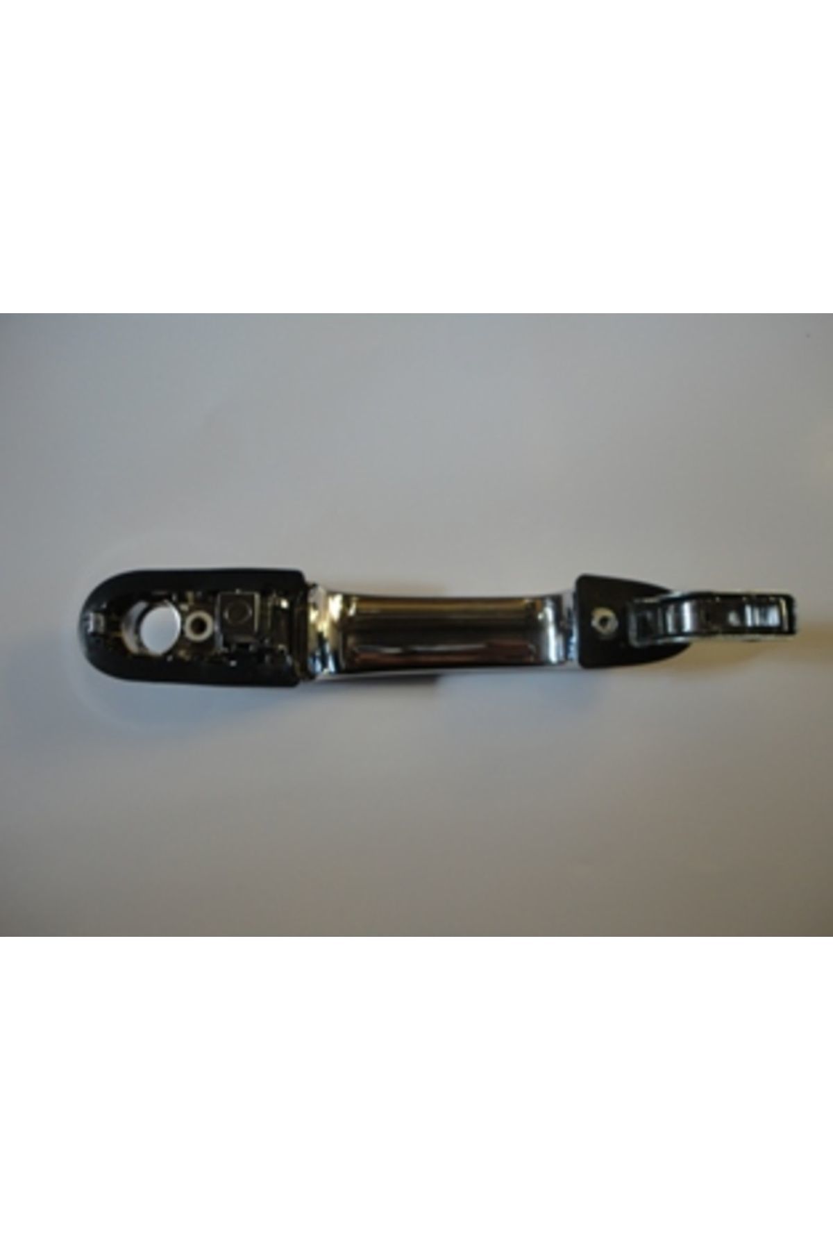 Hyundai Tucson 05/10 Ön Kapı Dış Açma Kolu Sağ Nikelajlı Anahtar Delikli (Hushan)