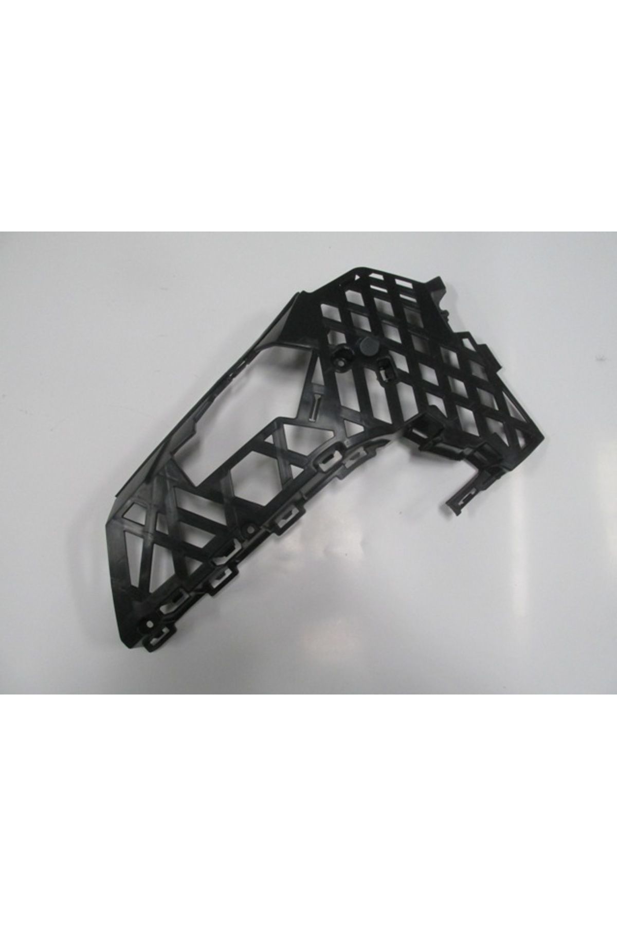 Volkswagen Passat B8 14/18 Ön Tampon Bağlantı Braketi Sol Plastik (Tw)