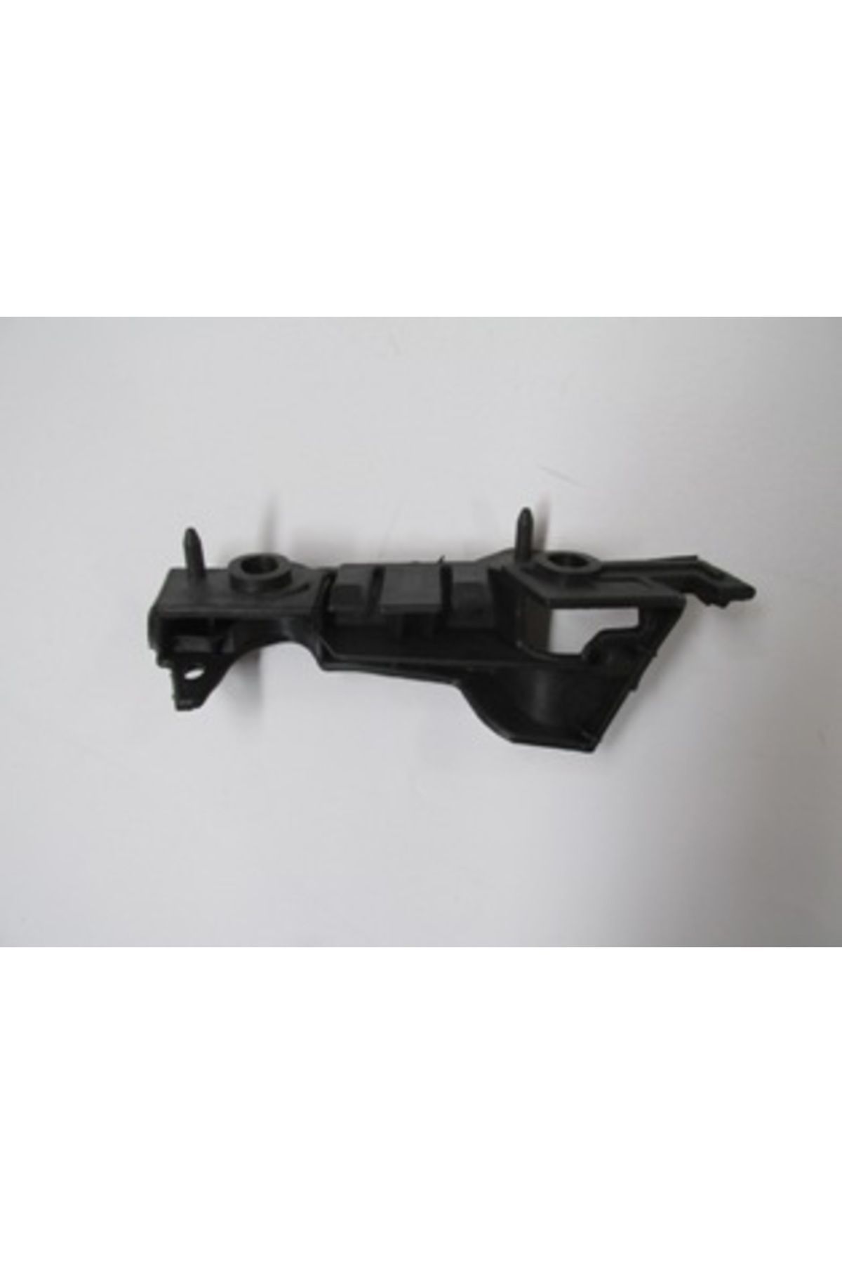 Audi A4 08/12 Ön Tampon Braketi Sağ (Yan Kulağa Takılan) (Plastik) (Tw)