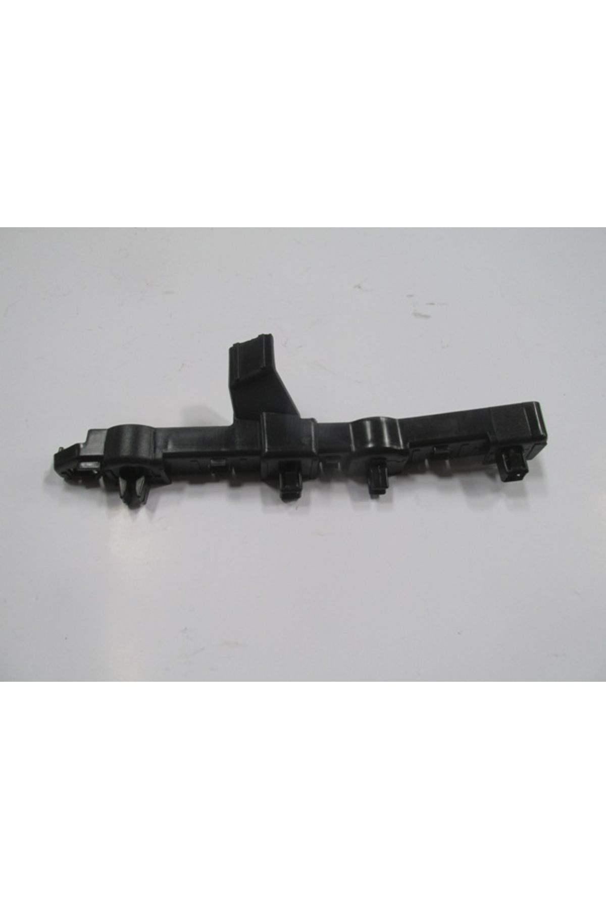 Nissan Qashqai J11 14/21 Ön Tampon Bağlantı Braketi Sol Plastik (Casp)