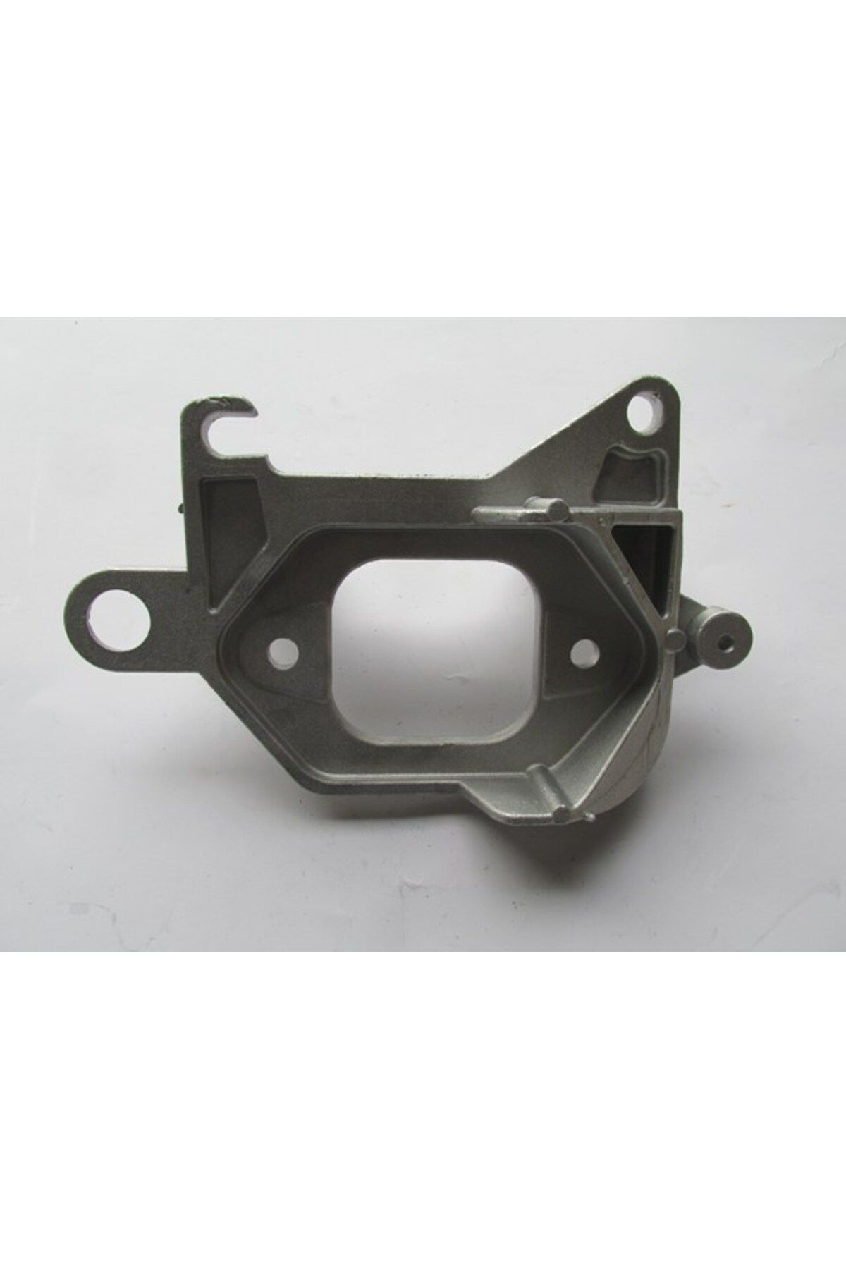 RENAULT TALISMAN- 21/22; MOTOR TAKOZU BAĞLANTI BRAKETİ (ALÜMİNYUM)