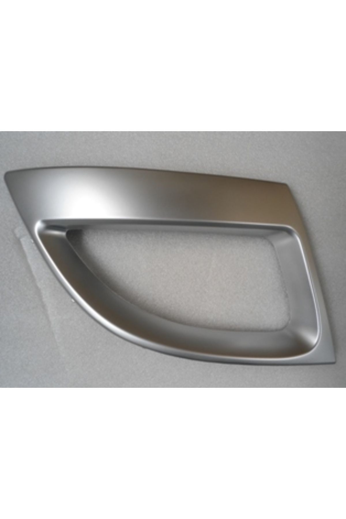 Renault Grand Scenic 3 10/12 Ön Tampon Panjuru Dış Çerçevesi Sağ Gümüş Gri (Tw)