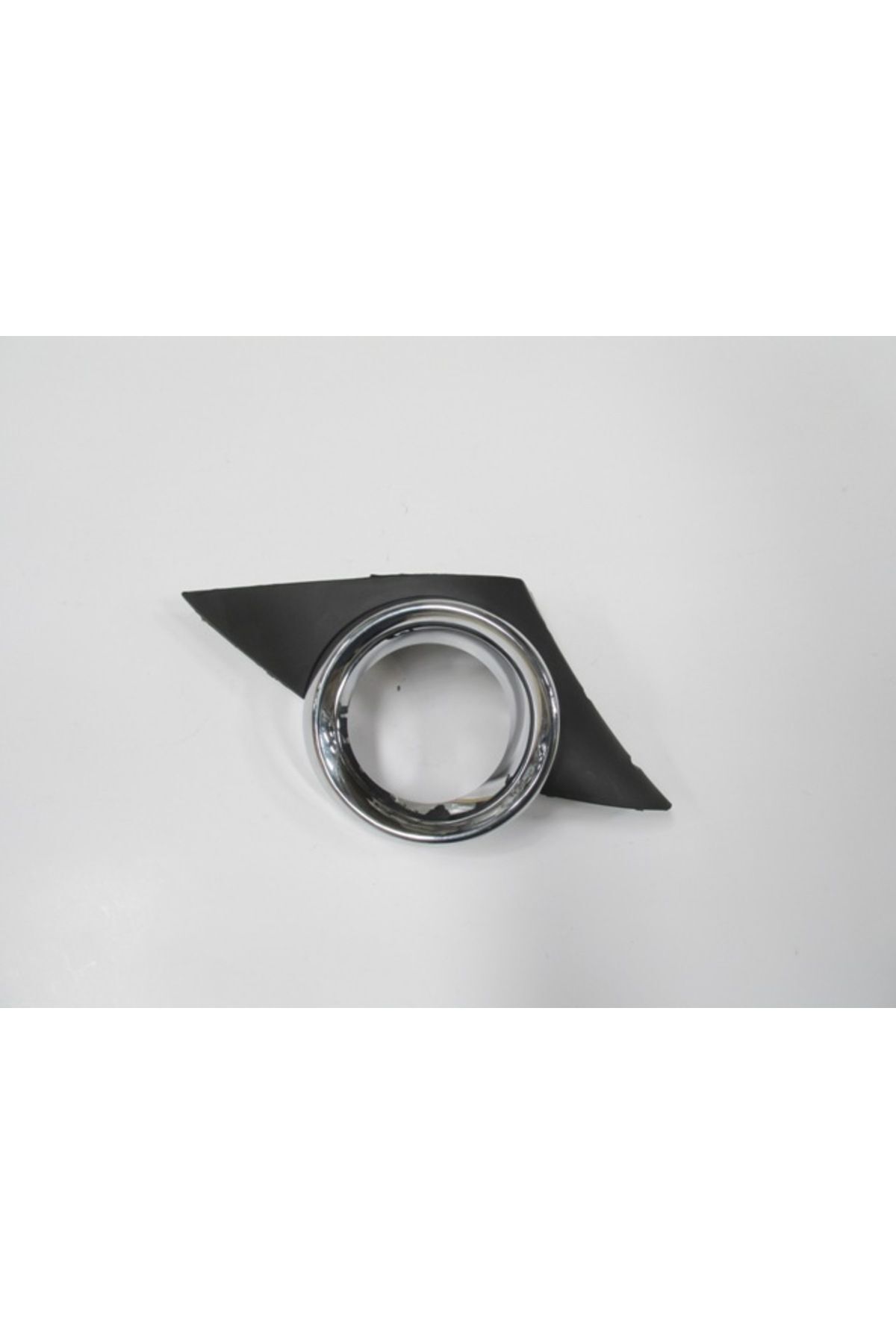 Peugeot 207-06/09;sis Lamba Kapağı Sağ Siyah Sis Delikli Sis Çerçevesi Nikelajlı)(sport Tipi 7452.hx