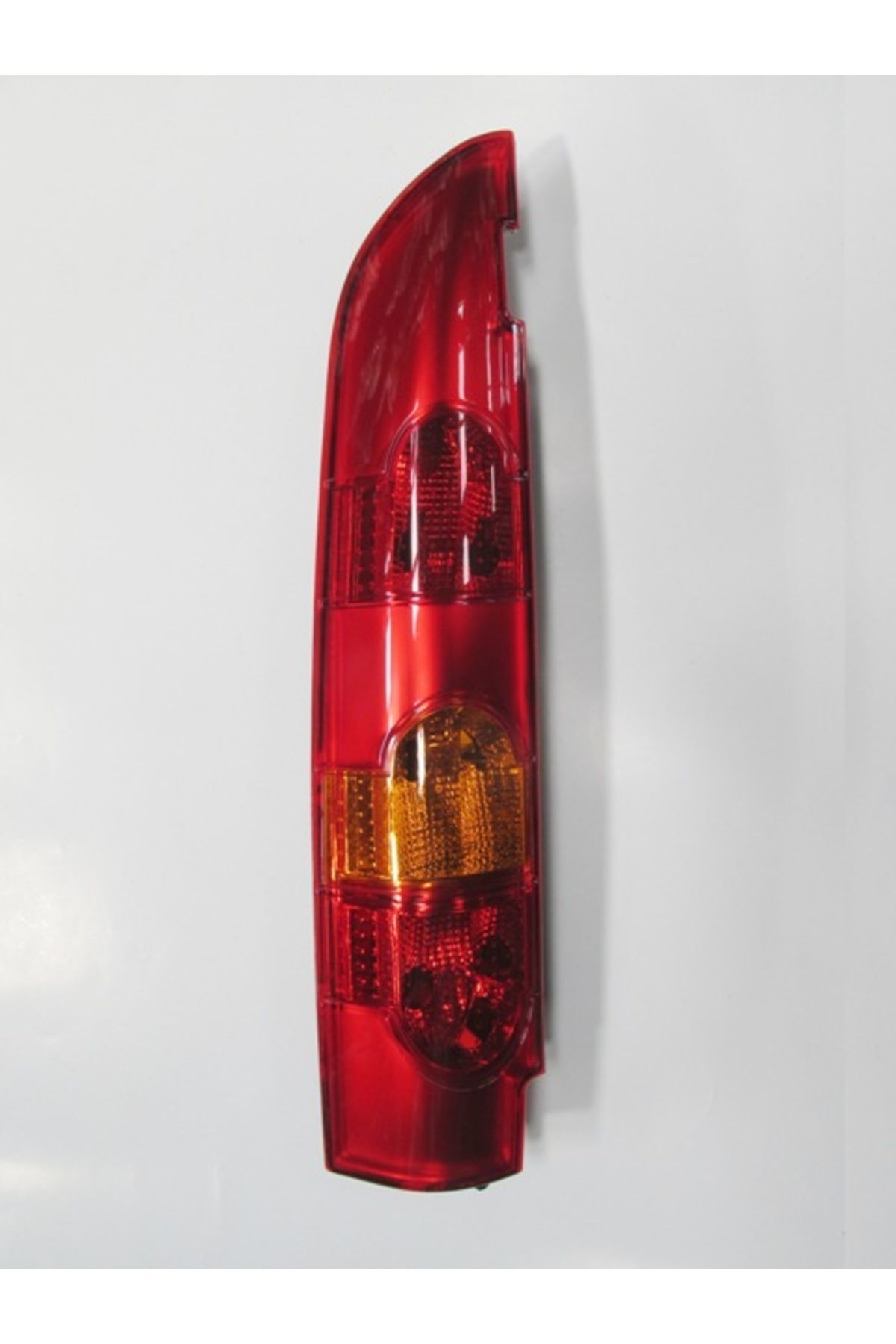 Renault Kangoo-2-classic-03/12;stop Lambası Sol Kırmızı/sarı/kırmızı Yana Açılan Tip 8200150623