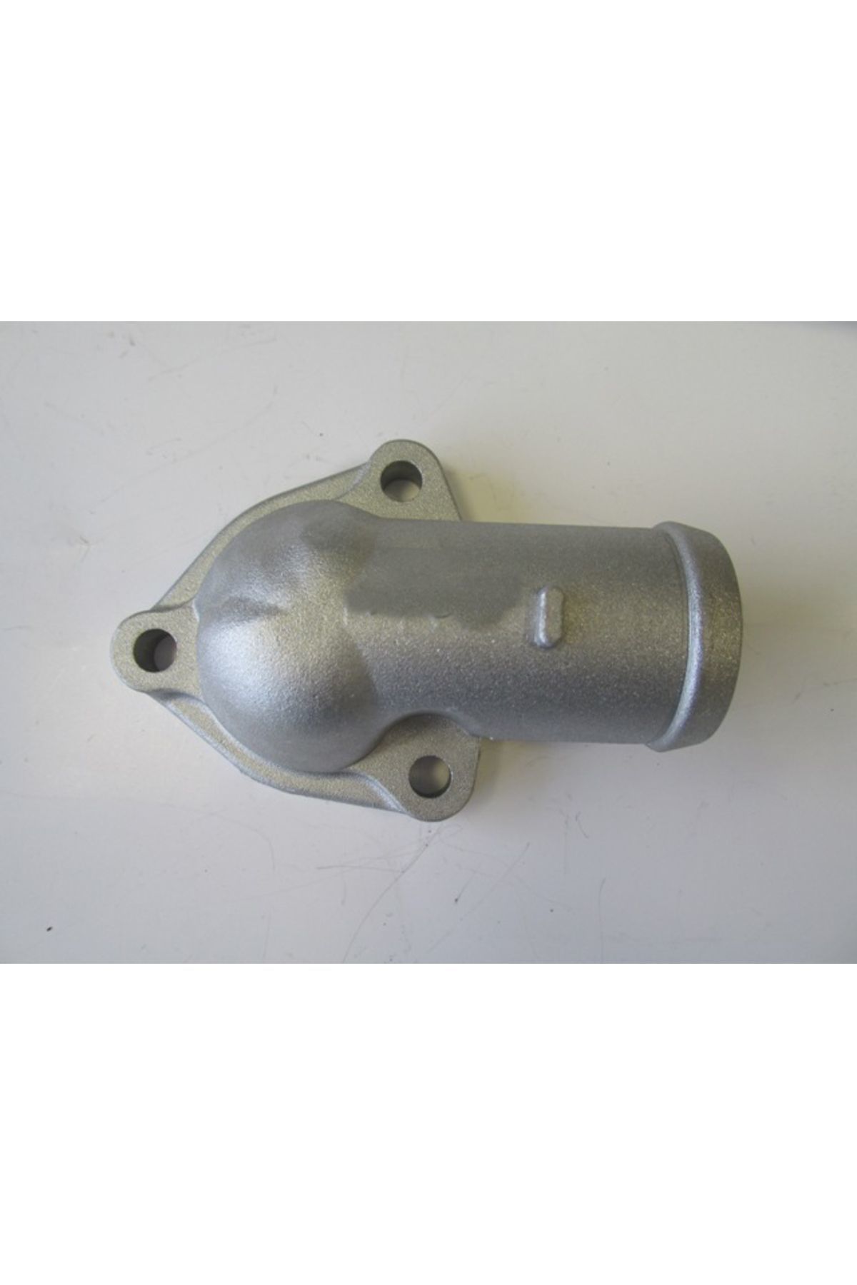 Nıssan Pıck Up- D21- 89/97 Uyumlu  Motor Su Giriş Borusu (alüminyum) 11060-2s000